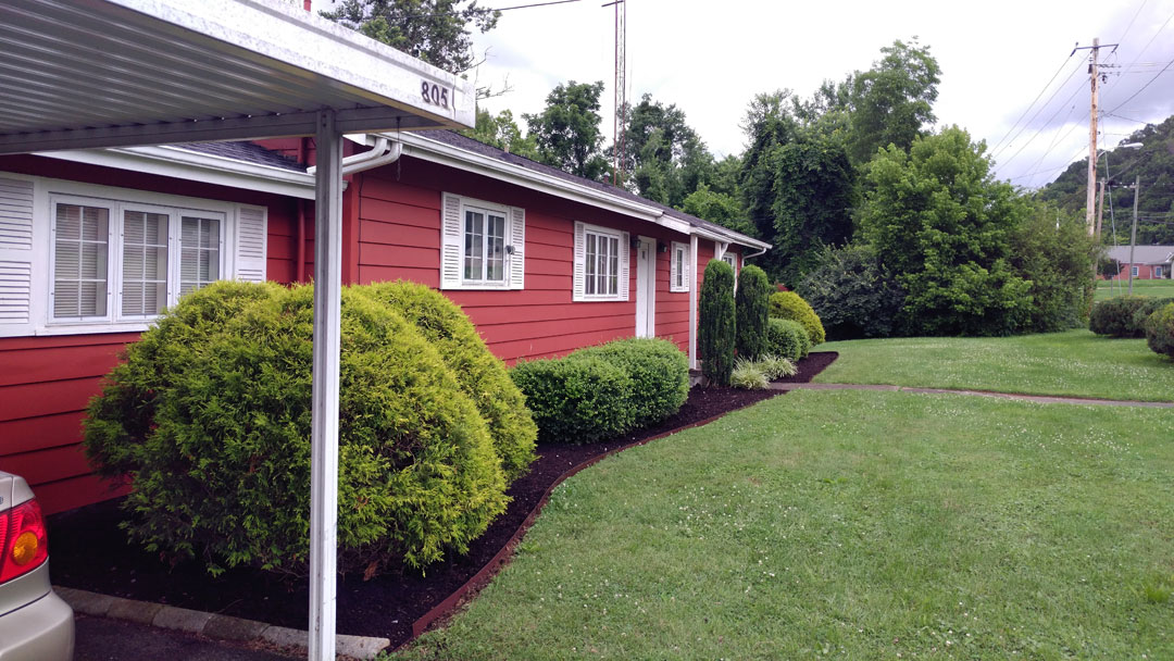 Davis Landscaping Yearly Maintenance